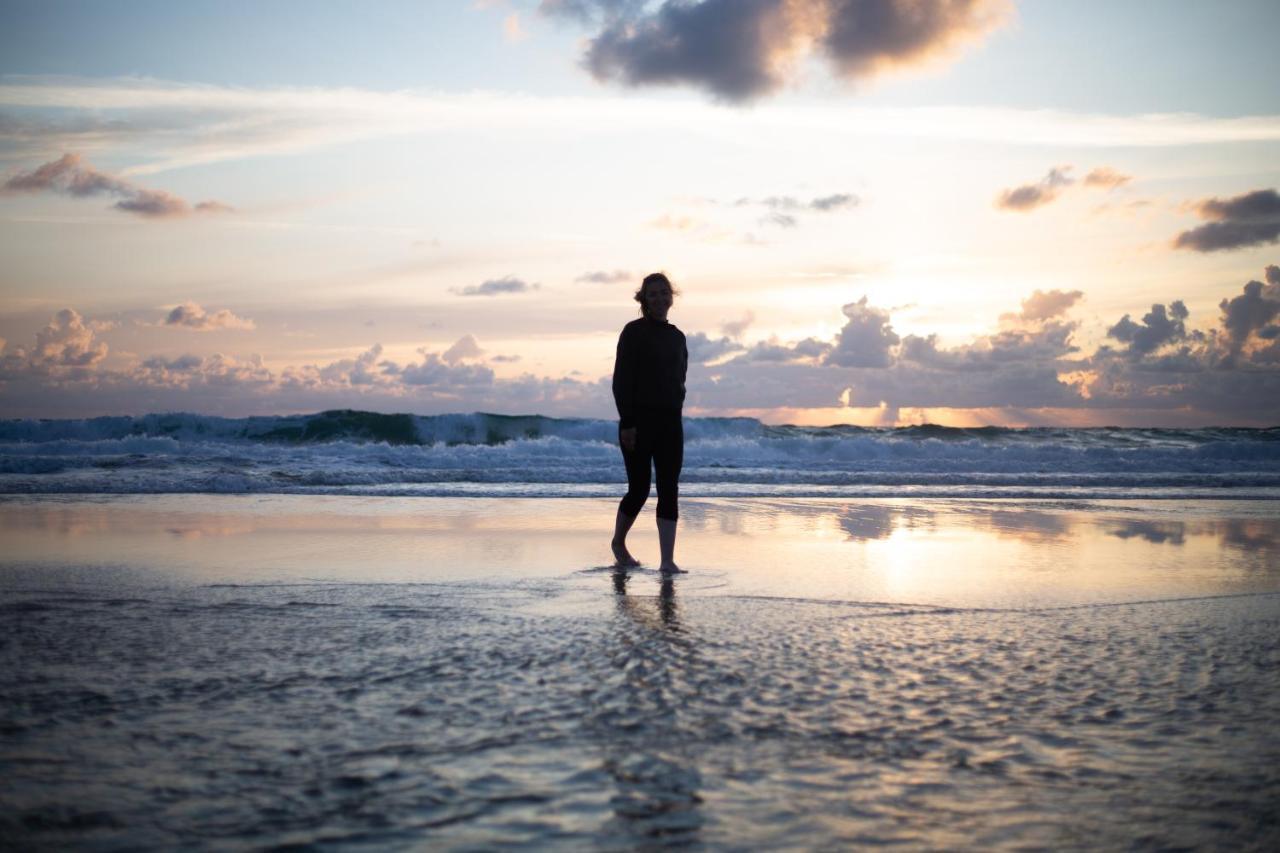 The Spot Surfcamp Hotel Biscarrosse Bagian luar foto